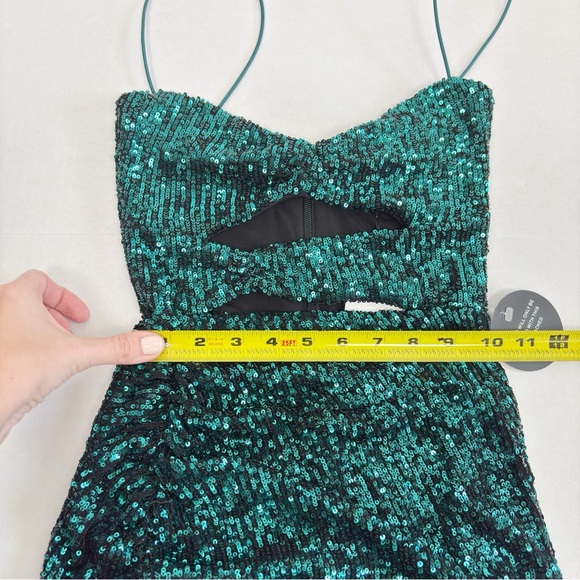 Nookie Sublime Gown in Emerald Size S - Picture 9 of 11